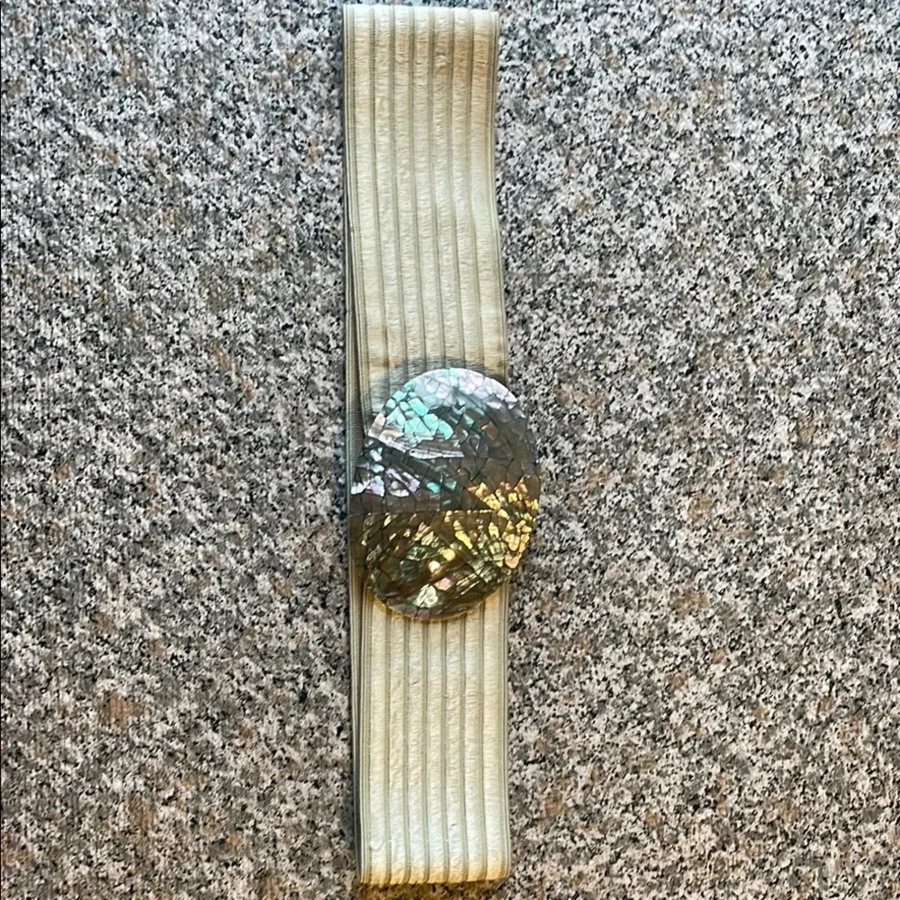 Elegant Beige Belt with Iridescent Shell Buckle
